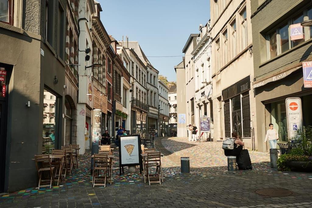 Studio-Balcon Center Of Mons Bagian luar foto